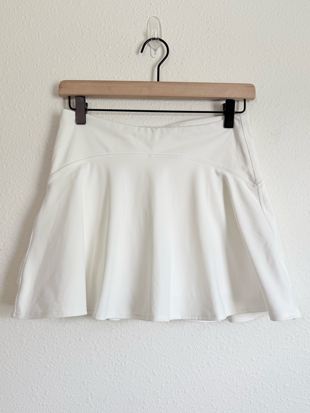 Old Navy Activewear Mini Athletic Skirt Skort Sporty Athleisure Feminine